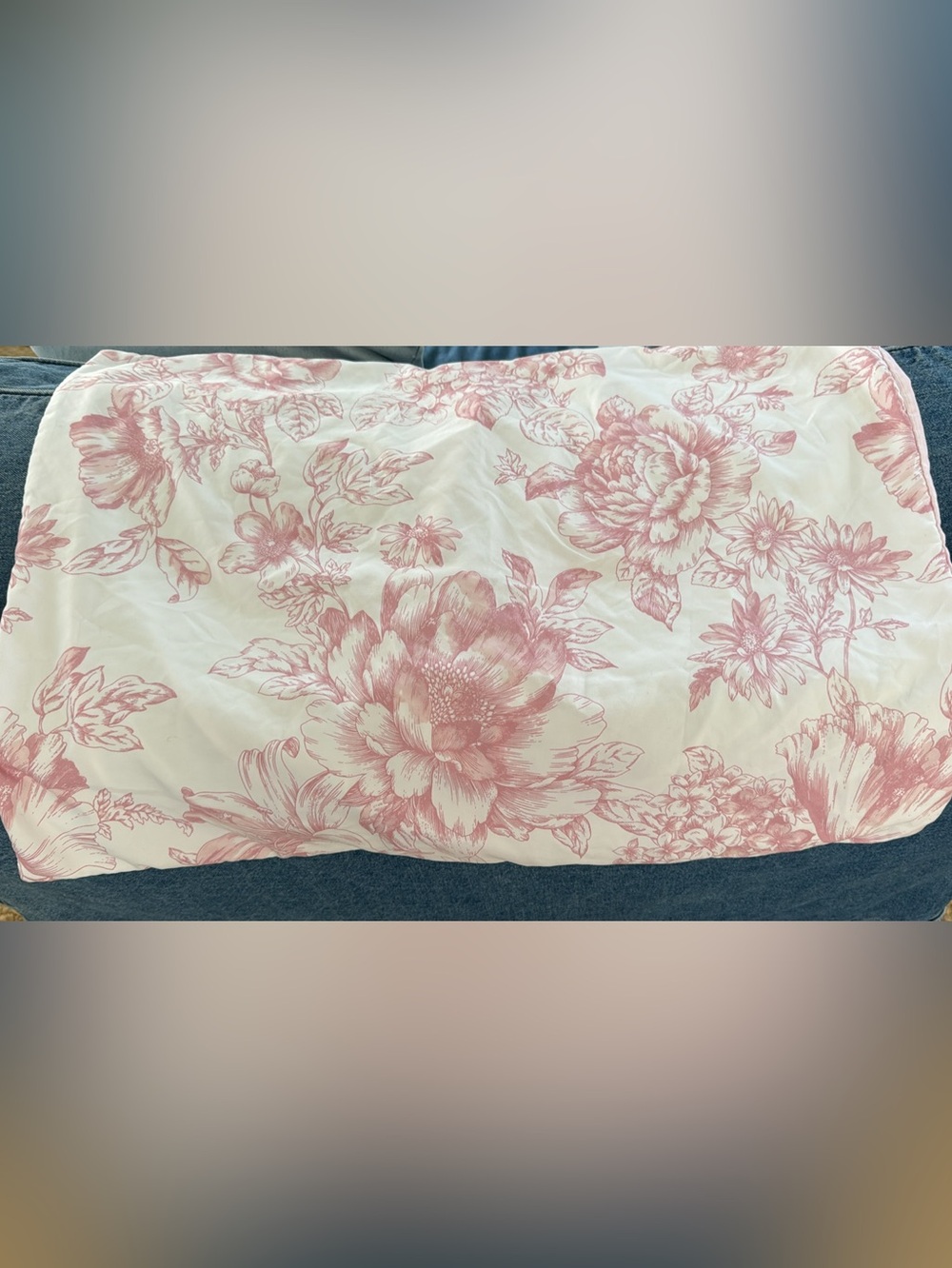 One Laura Ashley Delphine Pink Rose-Pattern Pillow Sham